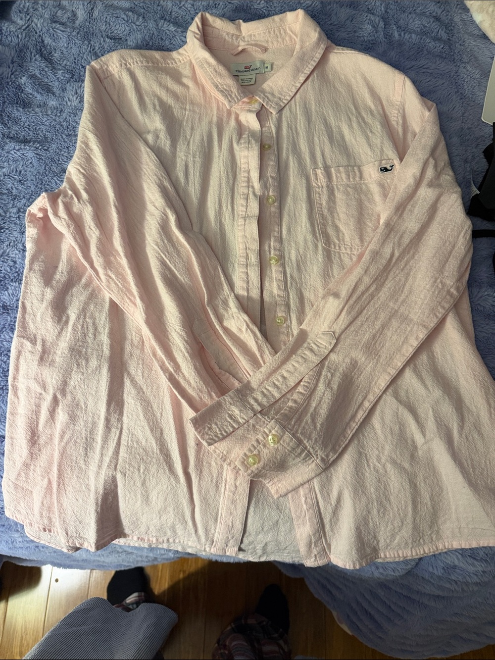 Vineyard Vines Light Pink Women’s Button-Down Shirt